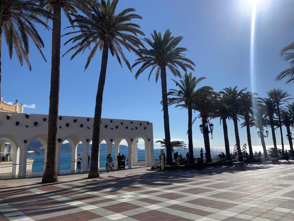 Atico & Terraza By Maison Jaken Nerja Zewnętrze zdjęcie